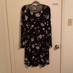 Black and White Flower Print Dress